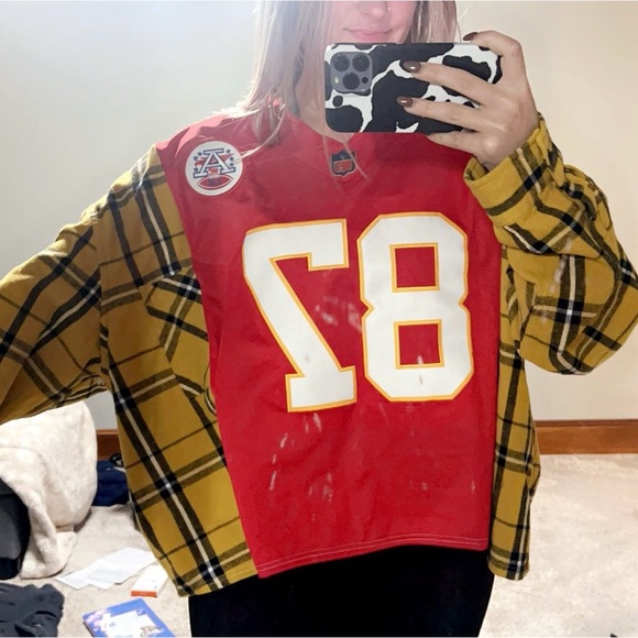 Upcycled - Travis Kelce Kansas City Chiefs Jersey❤️💛 - Picture 3 of 4
